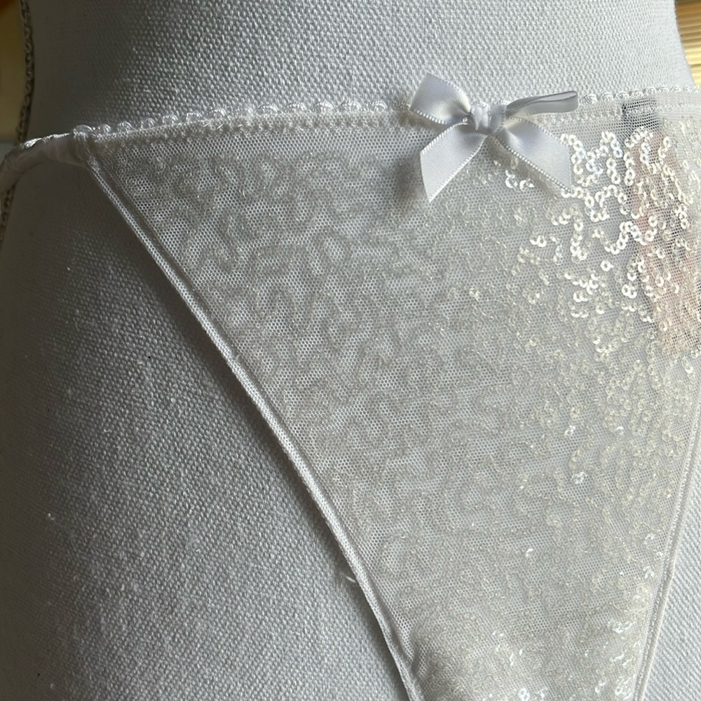 Victoria's Secret Bridal White Panty Thong Satin Bow